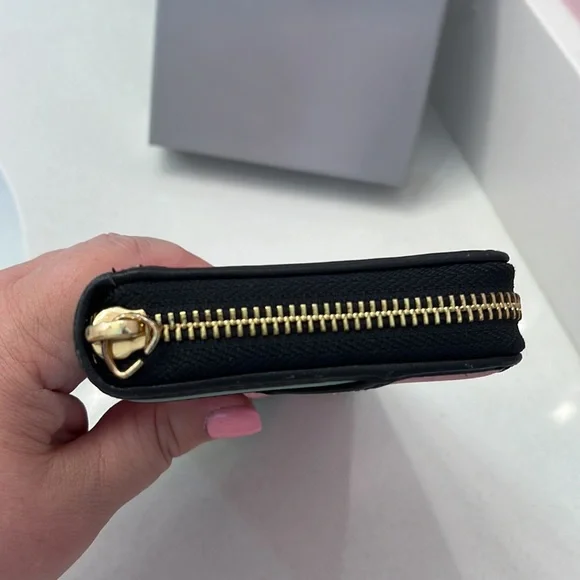 Vivienne Westwood zip wallet in box. - Picture 8 of 12